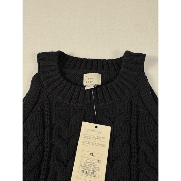 A New Day Womens XL Black Cable Knit Halter Sweater Tank Top Sleeveless NWT - Picture 3 of 7